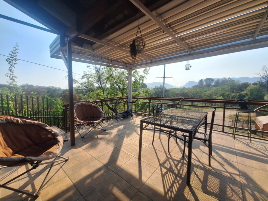 To Let 2 Bedroom Property for Rent in Meerhof North West